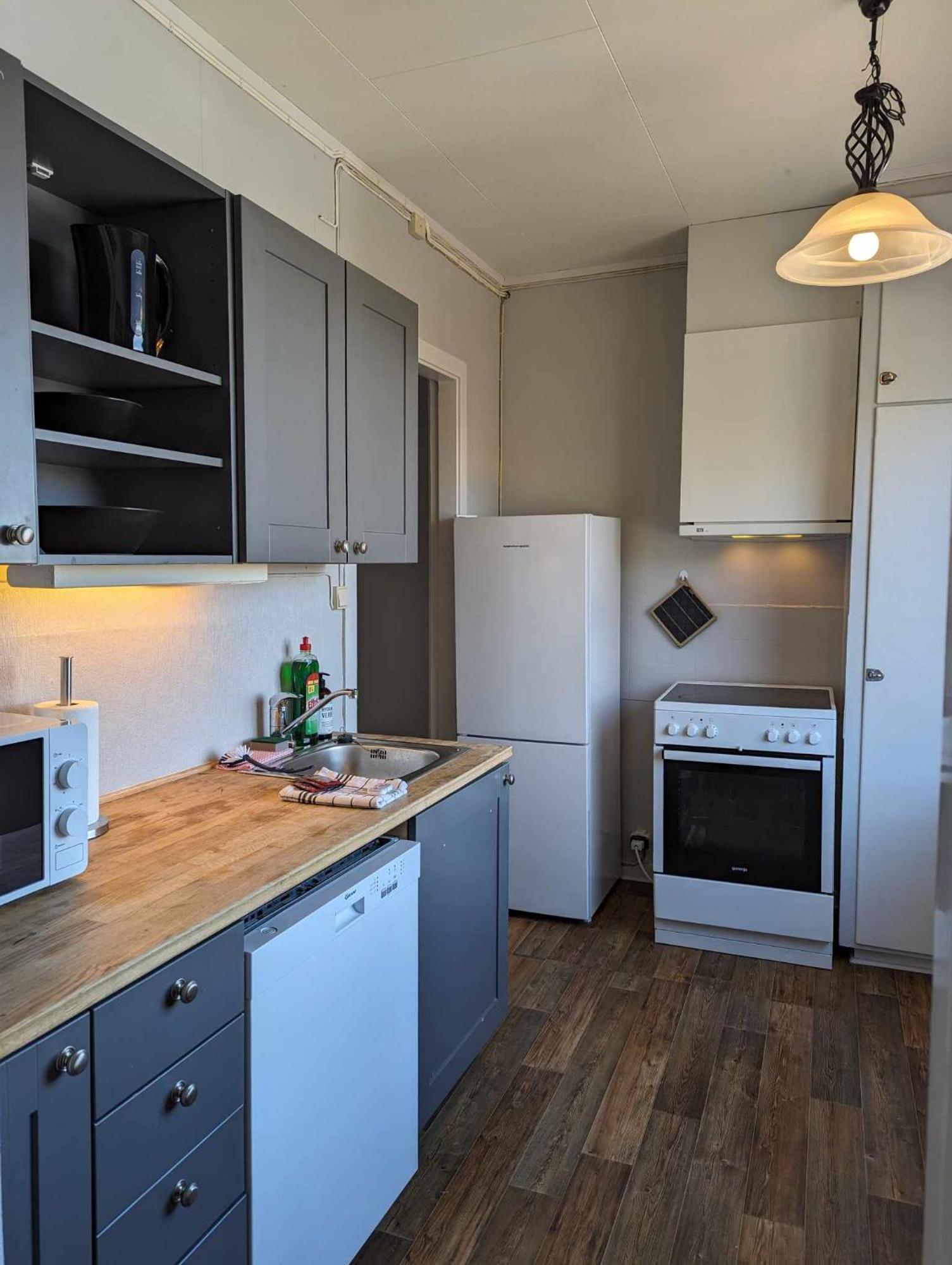Railside Track Apartment Narvik Eksteriør billede